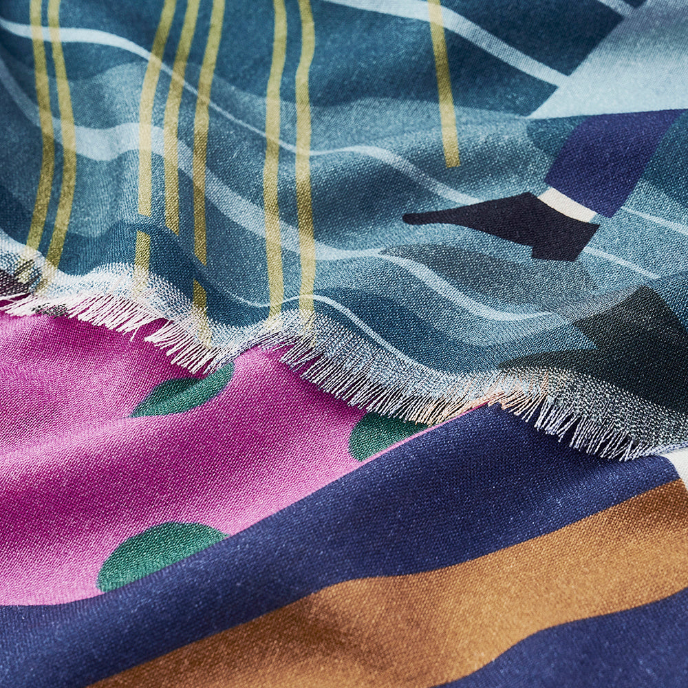 Superfine Merino Wool 'The Girl with a Polka Dot Umbrella' night 二重仕立てのロングストール