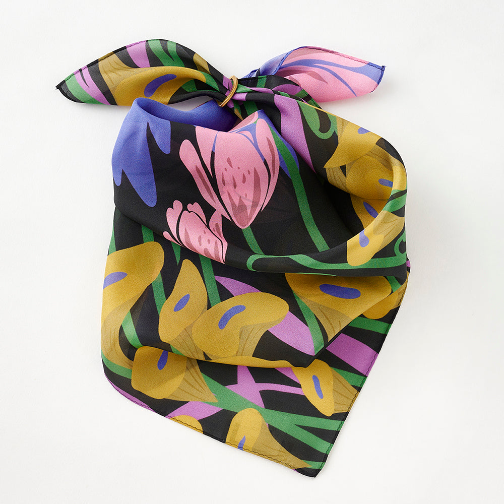 Silk 'Tulips' black スカーフリング付きミニスカーフ