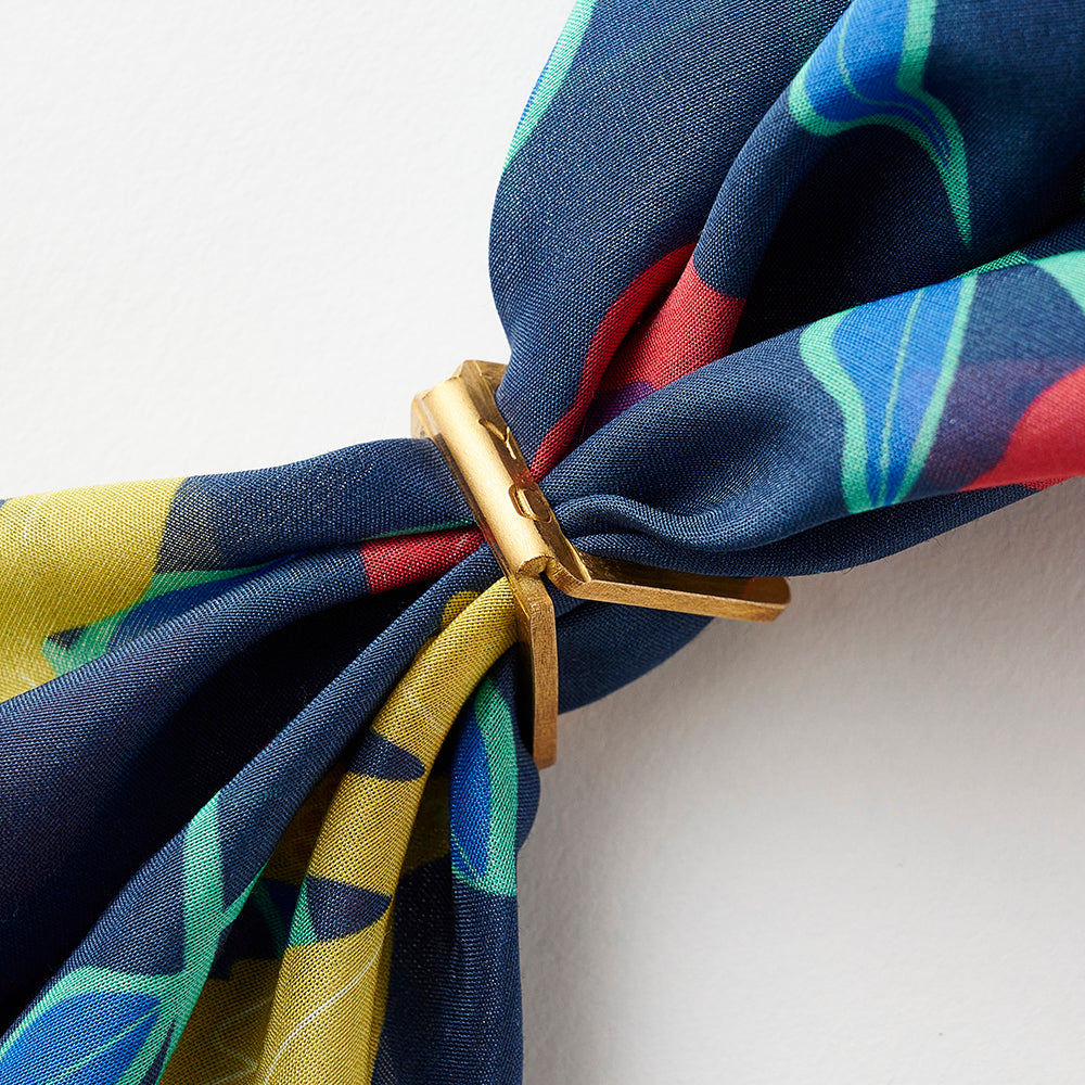 Silk Cotton 'Tamworth' navy リング付きミニスカーフ
