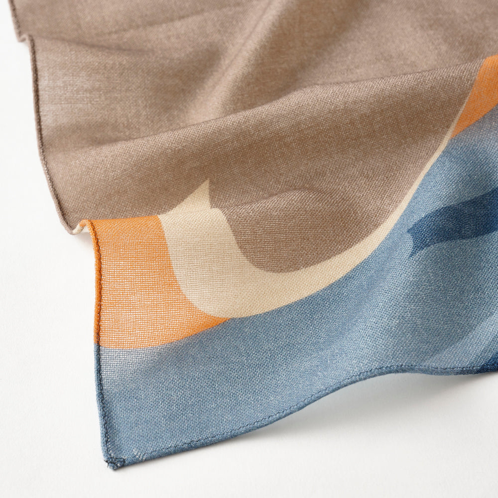 1月20日頃入荷予定!Superfine Merino Wool 'St Ives' blue 正方形スカーフ