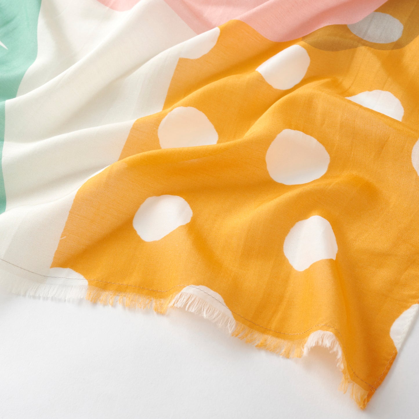 Silk Cotton 'Trio' cream ロングストール