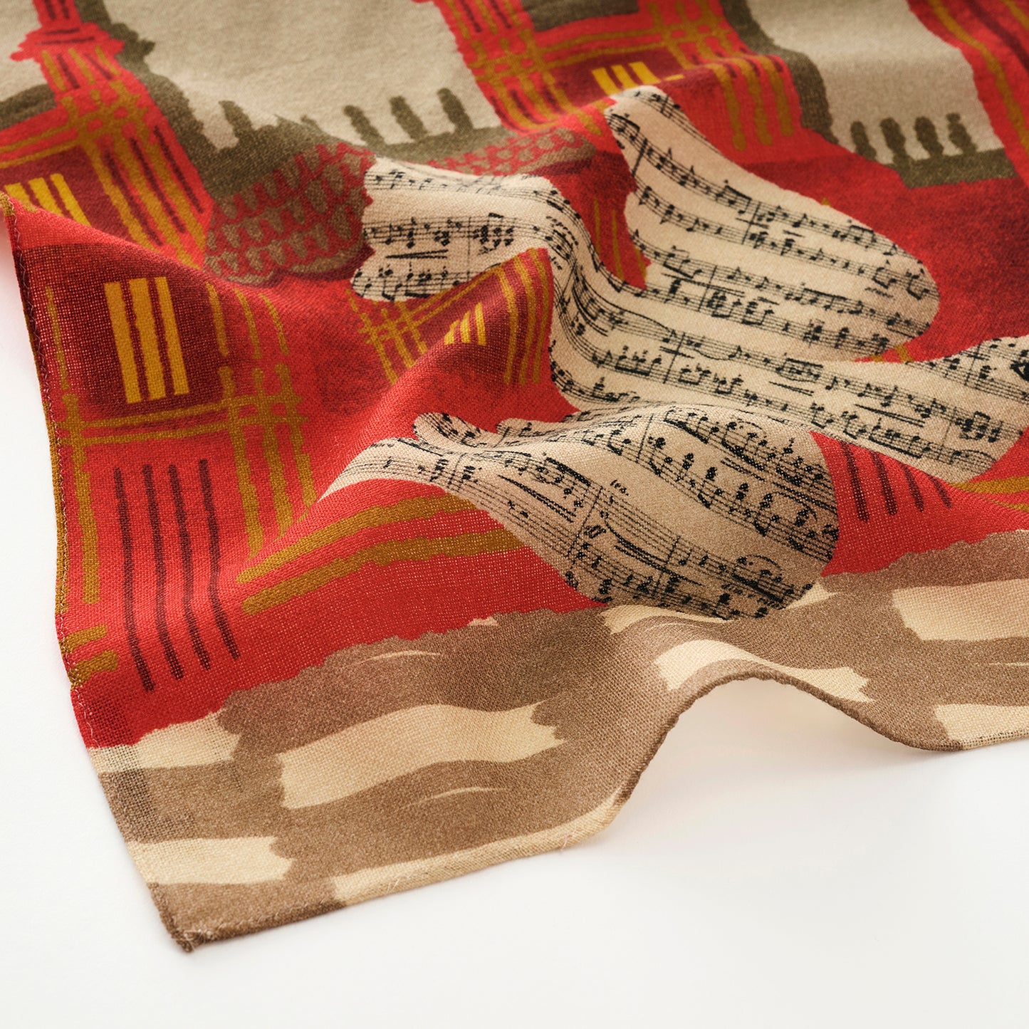 Mini-écharpe bleu marine en soie imprimée japonaise 'Polka Dot Queen' avec anneau vague