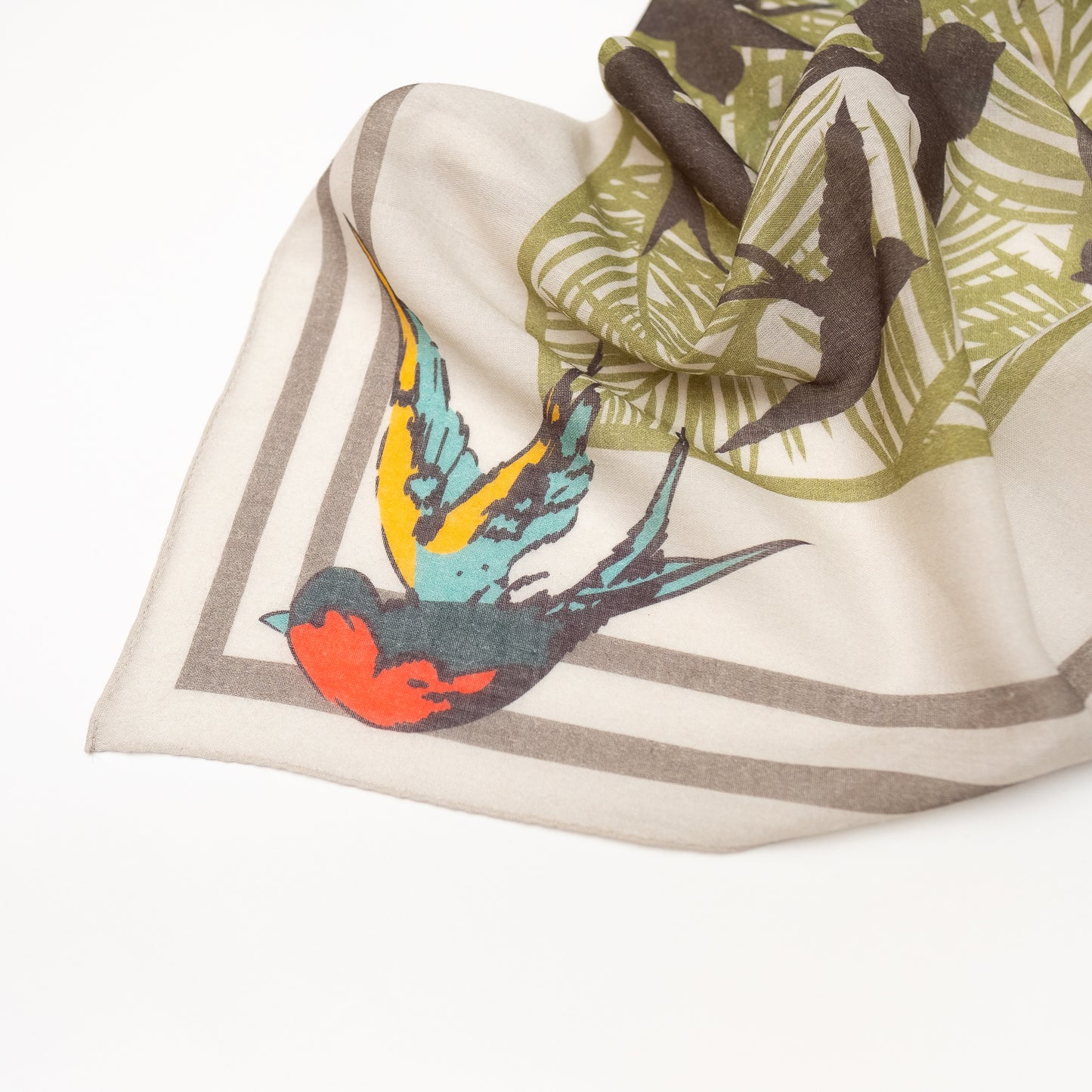 7月20日ごろ入荷予定!Organic Cotton 'canopy' Grey リング付きミニスカーフ