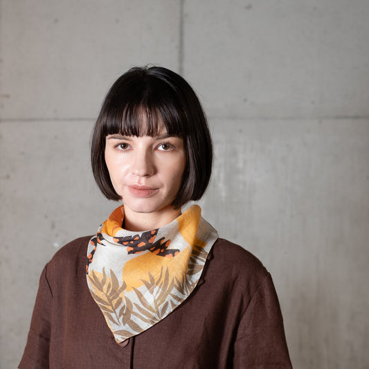 近江のリネン 'Soloman Islands' orange リング付きミニスカーフ