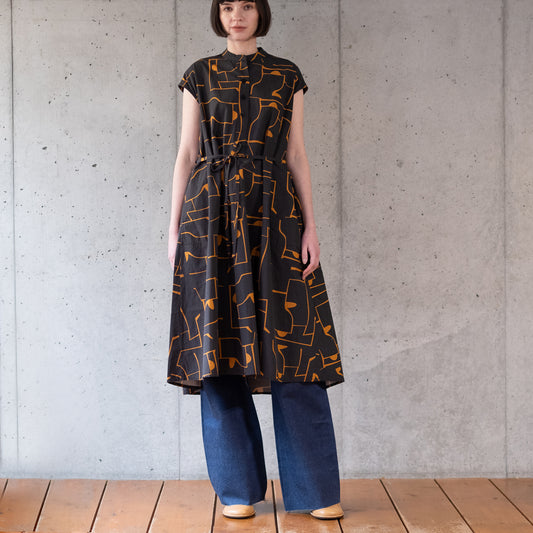 Organic Cotton 'Saturday' black フレンチスリーブギャザーシャツドレス