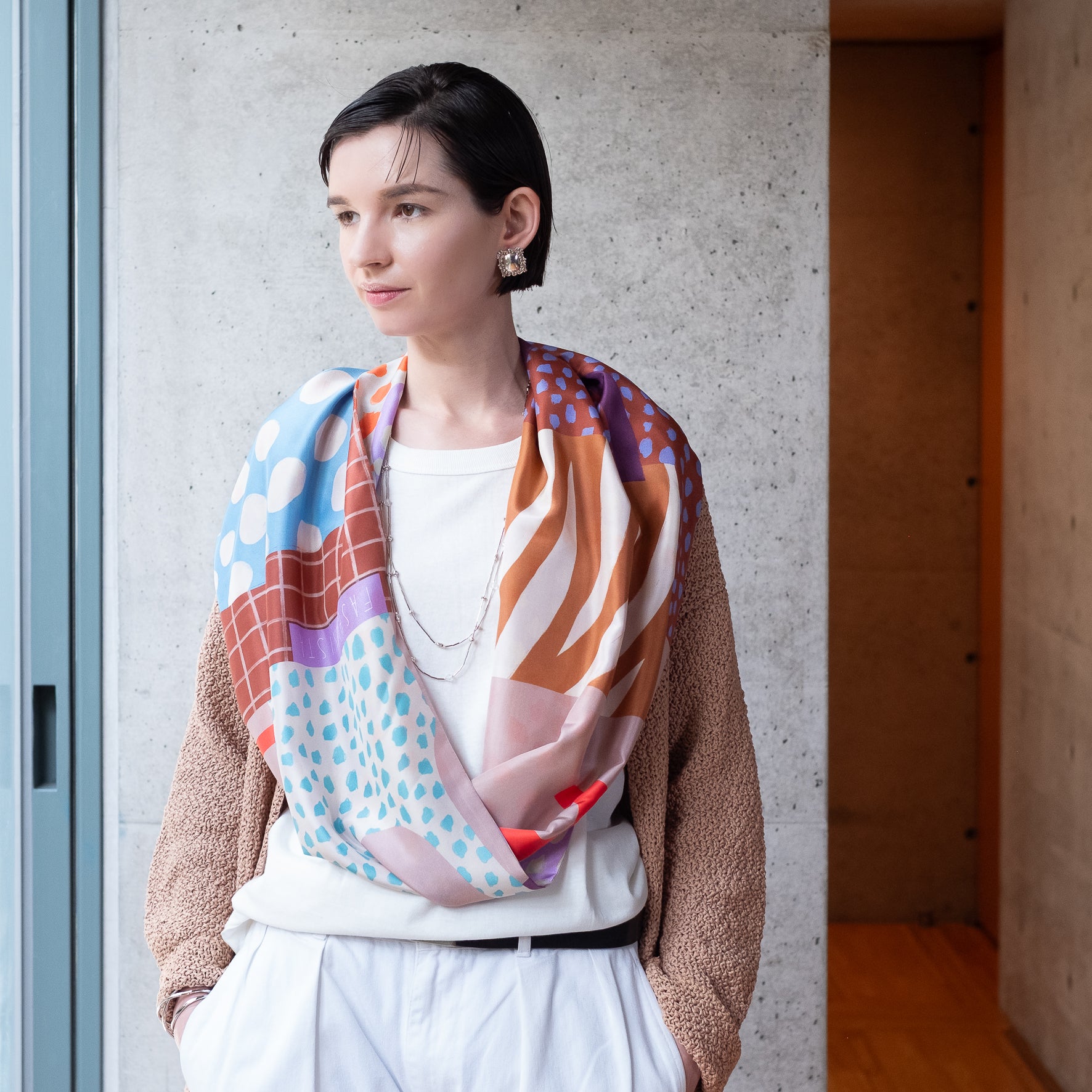 両面シルクのループスカーフ 'Fashionista' plum – YARN&COPPER