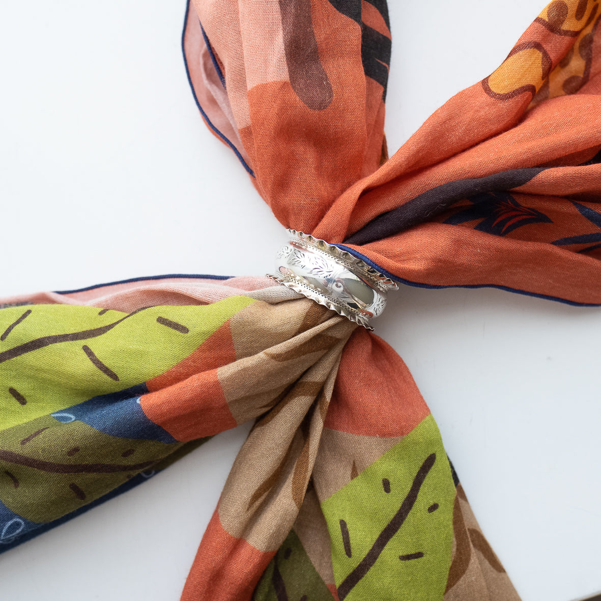 dead stock Vintage Scarf Ring Vintage Scarf Ring Flower & Leaf