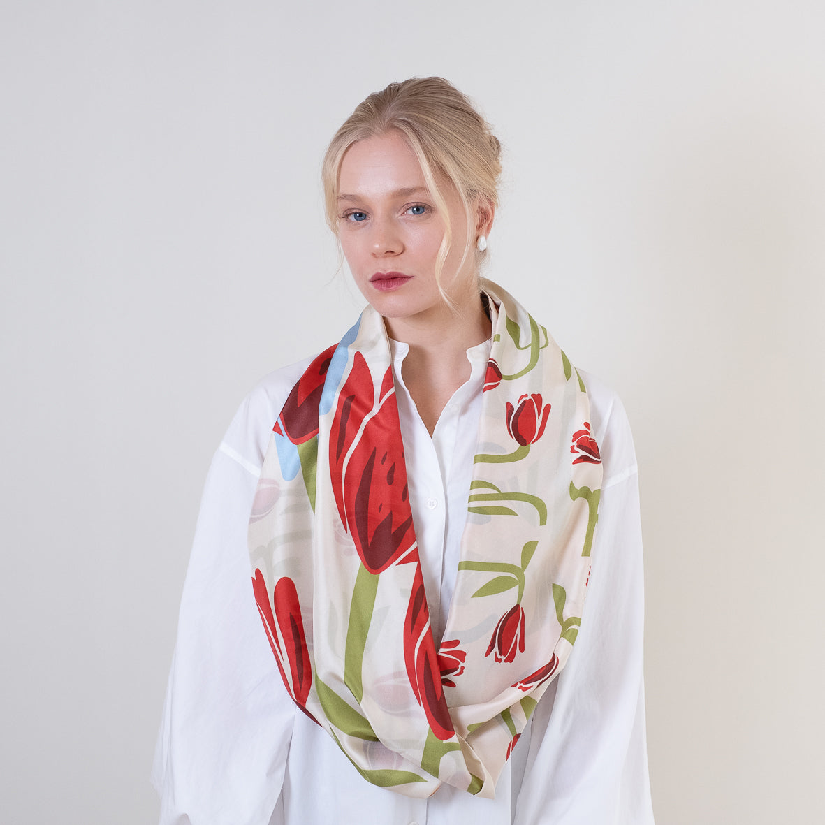 Silk/Silk 'Tulips' red ループスカーフ