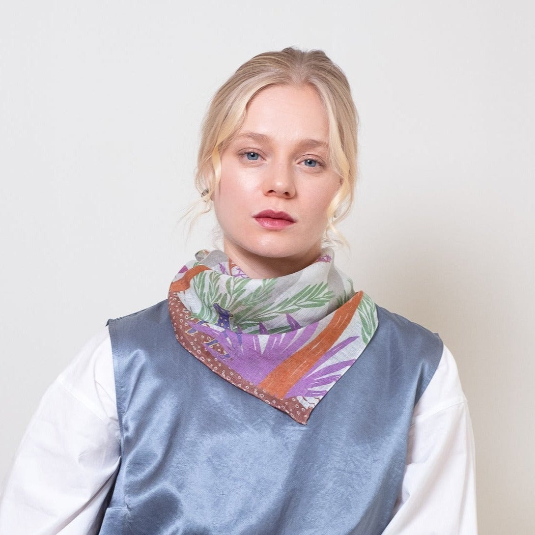 近江のリネン 'Monsoon Forest' grey  リング付きミニスカーフ