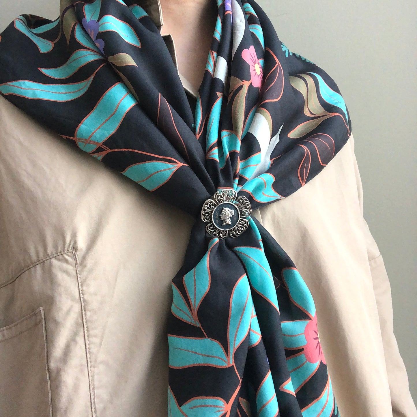 dead stock Clip Foulard Vintage Clip Foulard Vintage Feuille Argent