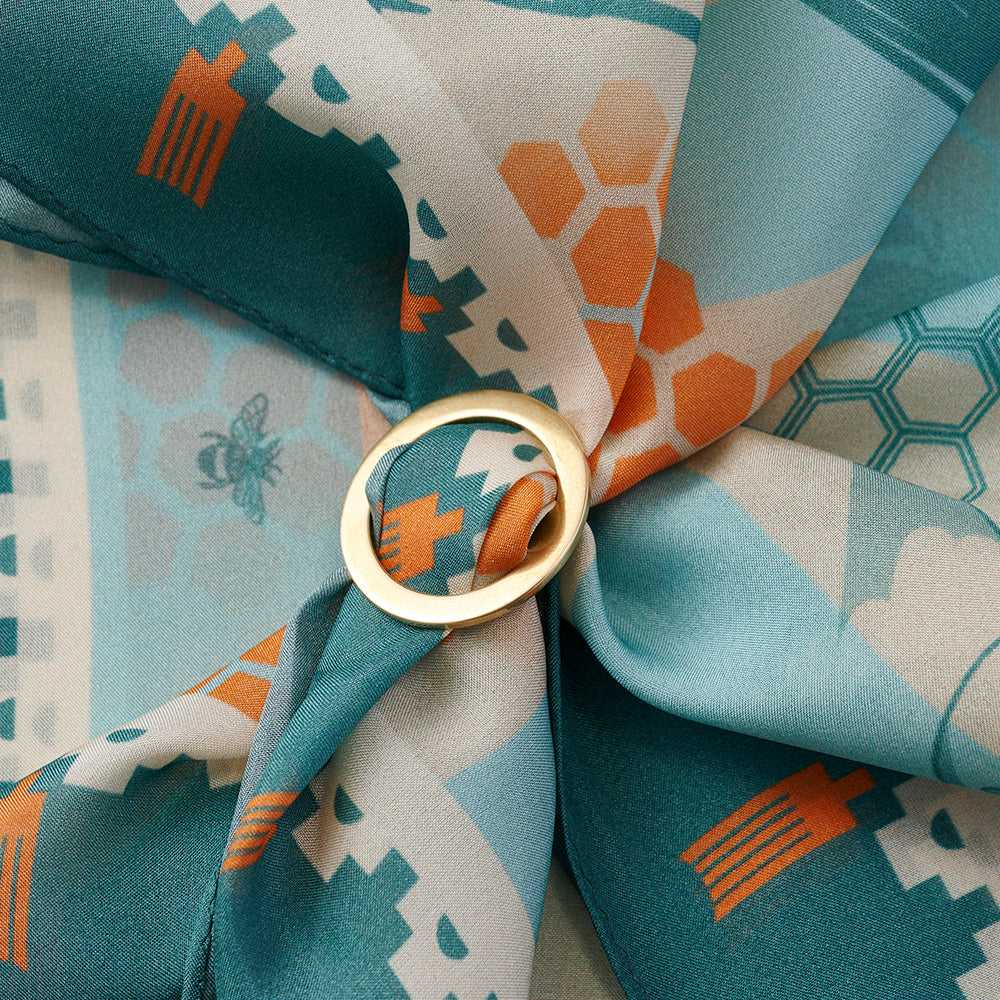 Japanese Printed Silk 'Beekeeper`s Honey' green リング付きミニスカーフ