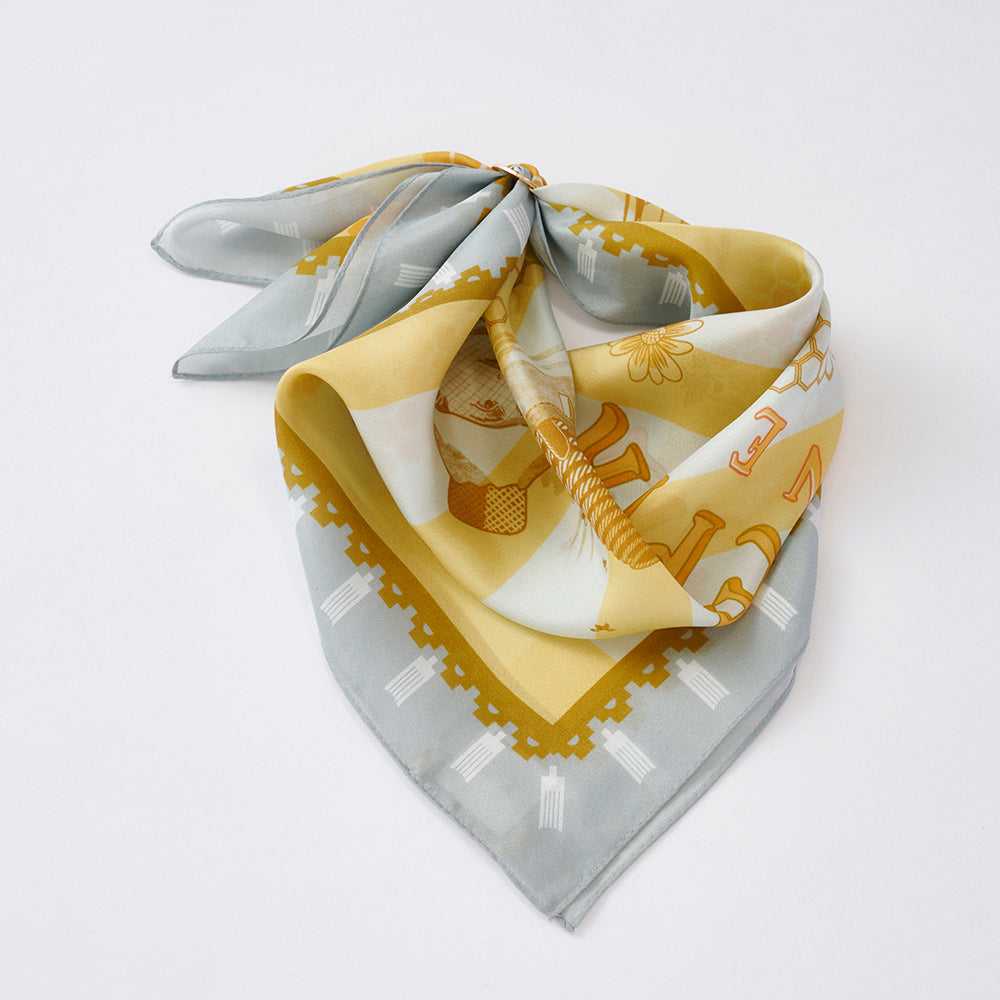 Japanese Printed Silk 'Beekeeper`s Honey' yellow リング付きミニスカーフ