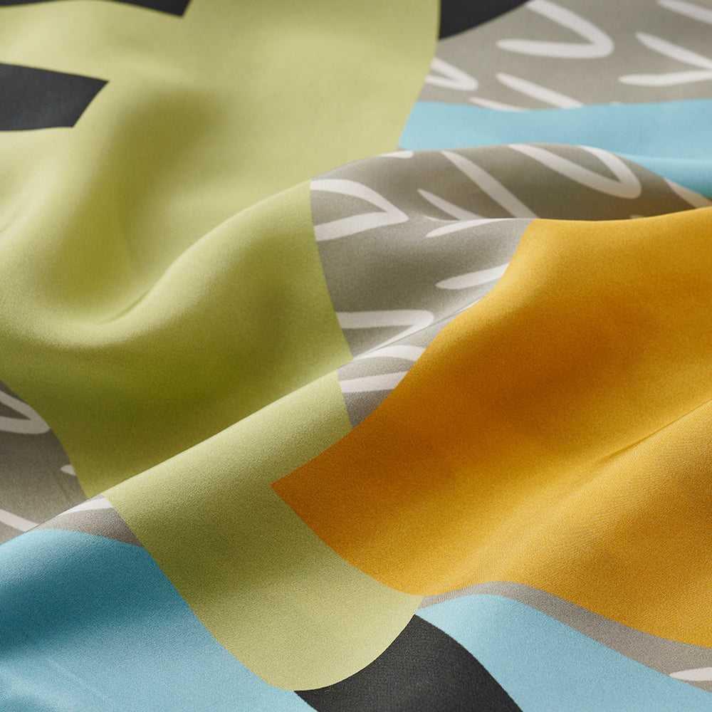 Japanese Printed Silk & Merino Wool 'Halsham' grey x black ループスカーフ
