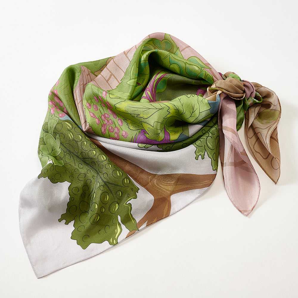 Japanese Printed Silk 'A Very English Garden' green 大判スカーフ 90x90cm