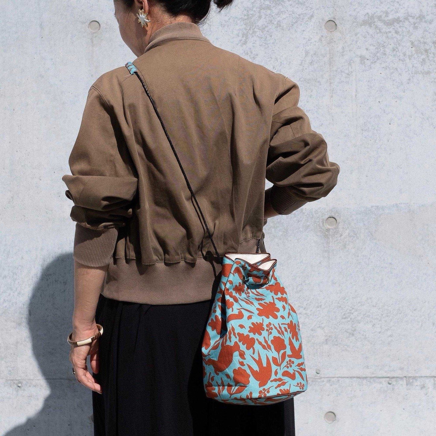 Organic Cotton bucket bag 'Bramley Hedge' Blue
