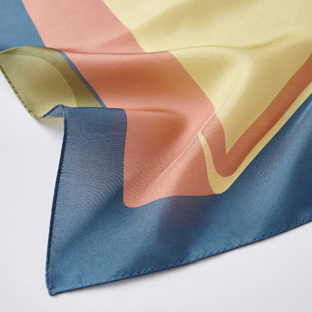 Japanese Printed Silk 'Morning Coffee' cream 大判スカーフ 90x90cm