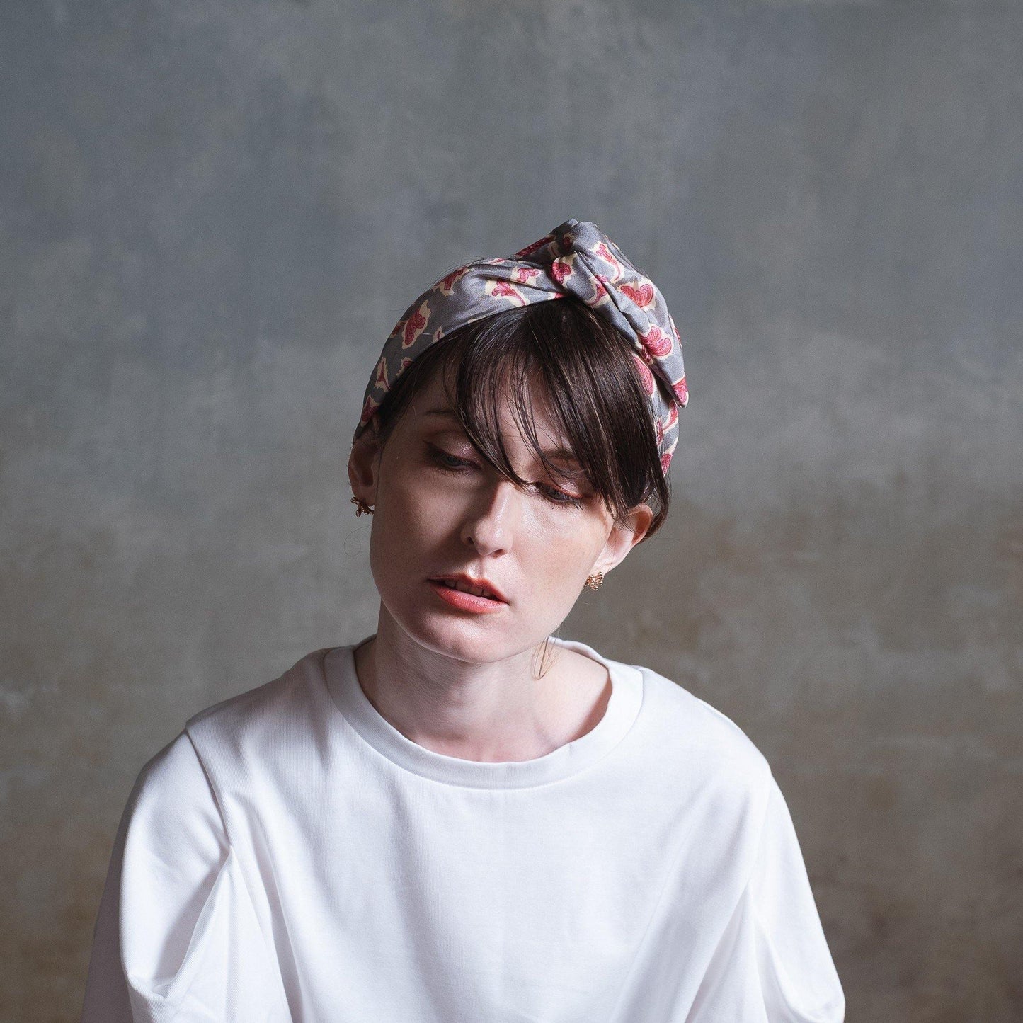 Japanese Printed Silk headband 'Victorian Paisley' stone grey ヘッドスカーフ