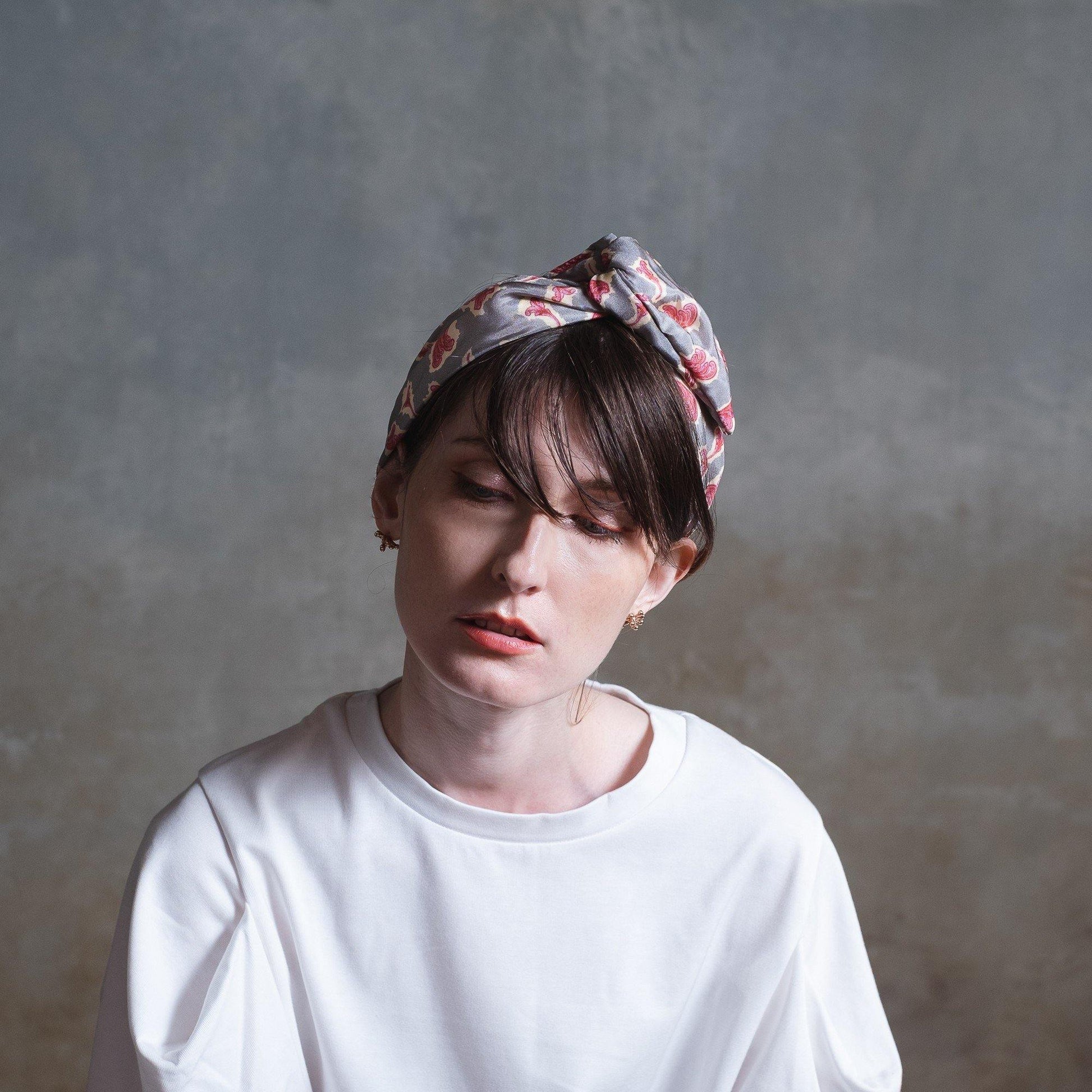 Japanese Printed Silk headband 'Victorian Paisley' stone grey ヘッドスカーフ