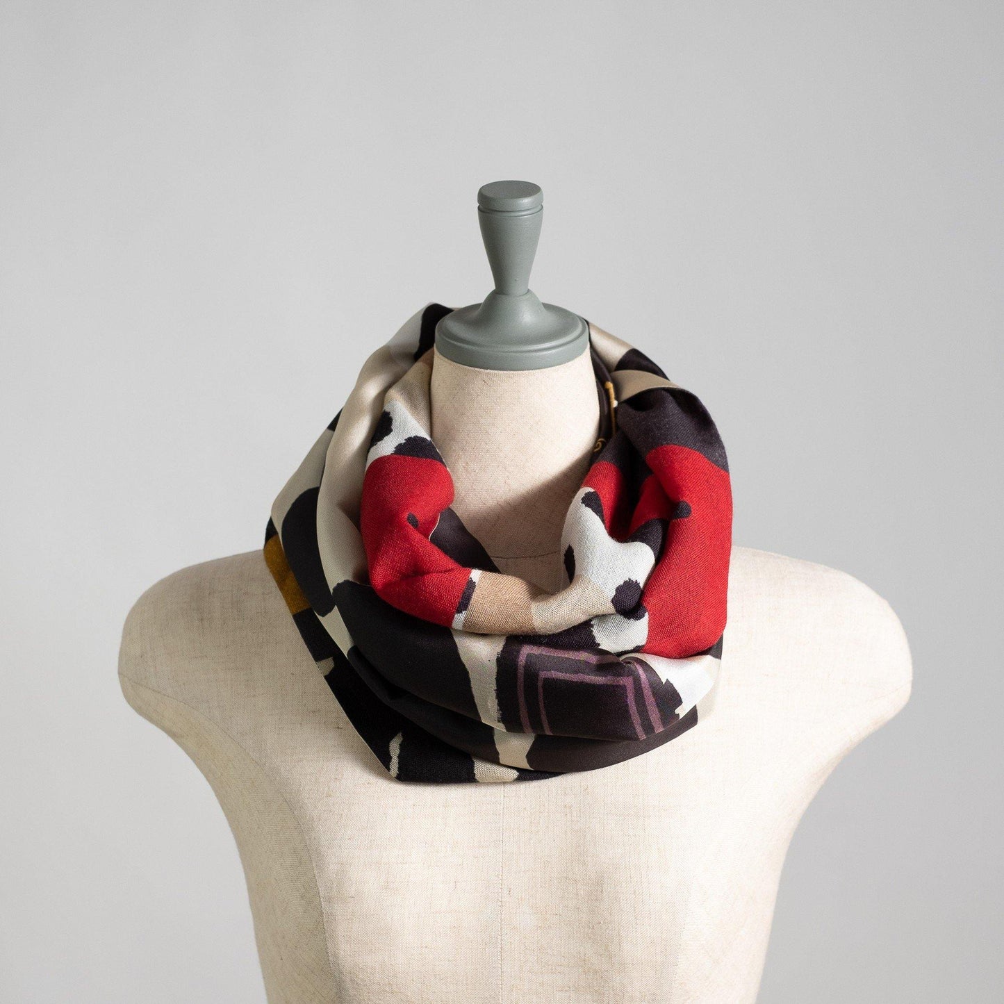 Japanese Printed Silk & Merino Wool 'Friday Night' ループスカーフ