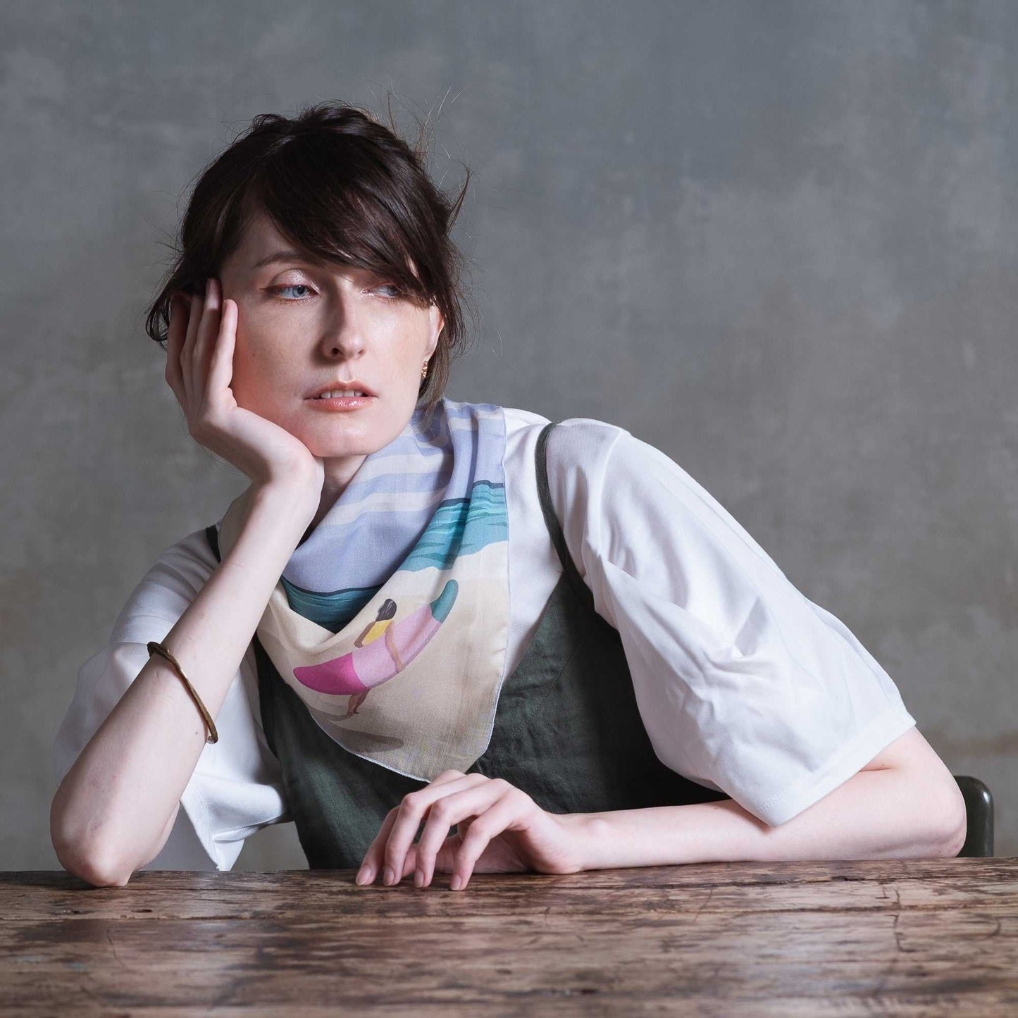 Japanese Printed Organic cotton 'The Surfer' light blue リング付きミニスカーフ