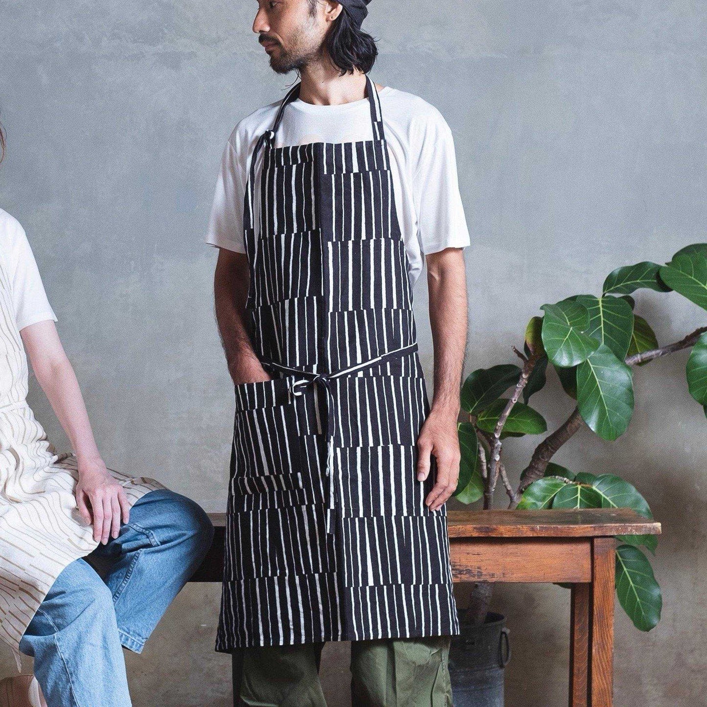 近江リネン Japanese Linen ユニセックス エプロン ’Ashford’ Cream&Black