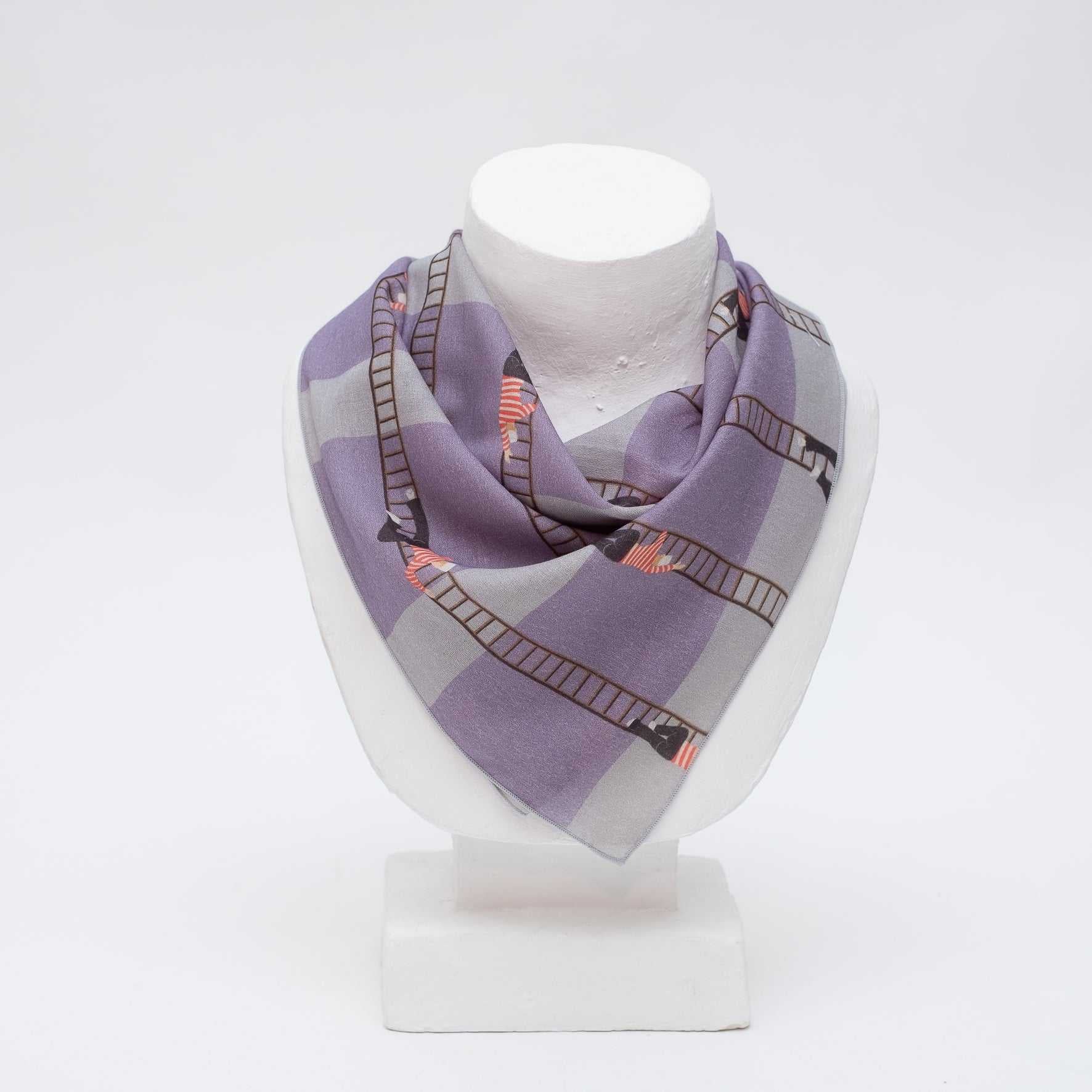 5月上再入荷予定!Japanese Printed Organic cotton 'Bristol' grey リング付きミニスカーフ