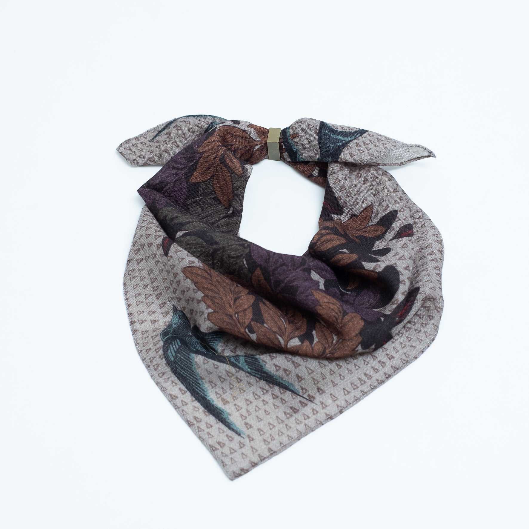 Japanese Merino Wool 'Uxbridge' grey リング付きミニスカーフ | YARN&COPPER