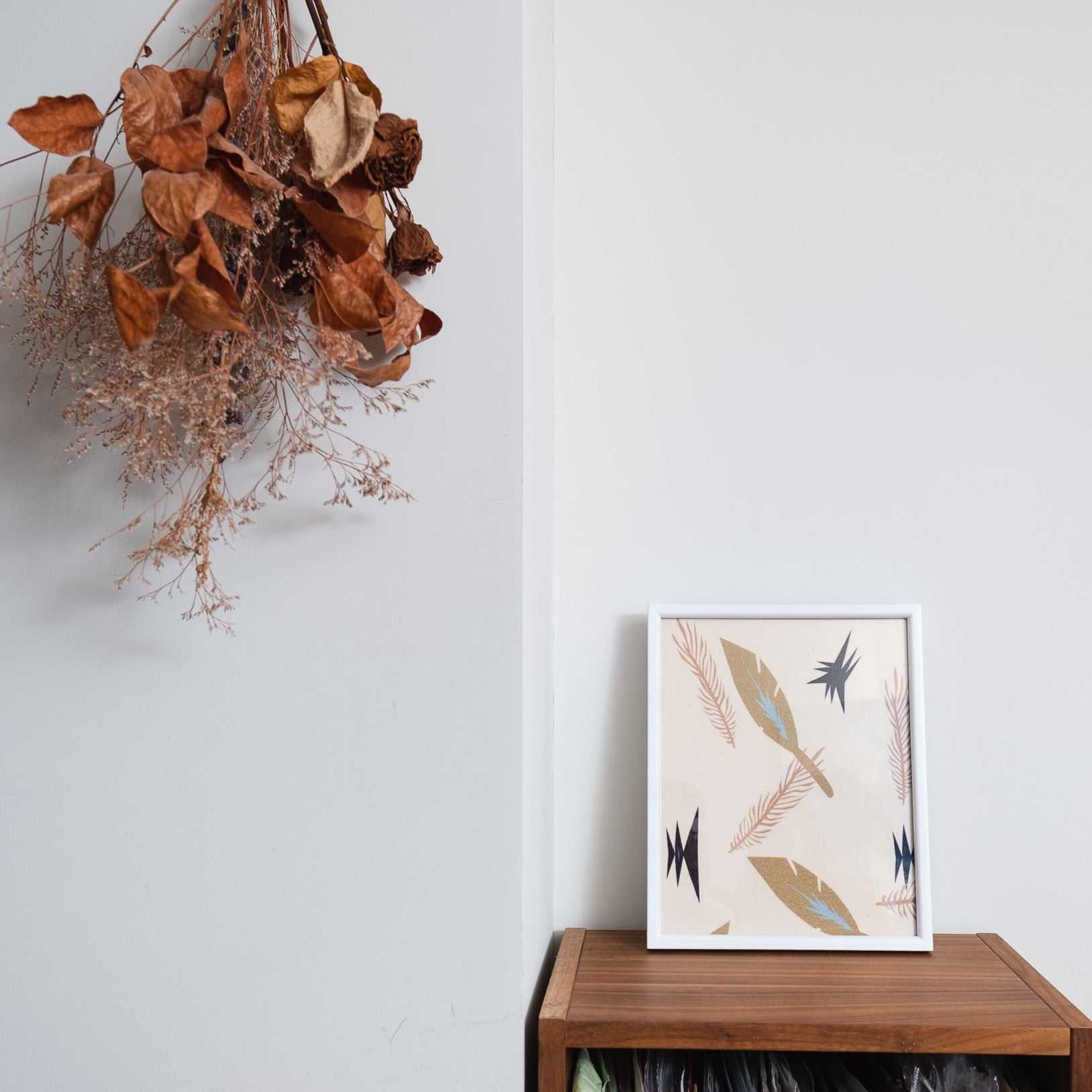 有効活用 'Feather' 3サイズ展開 インテリアアート | YARN & COPPER