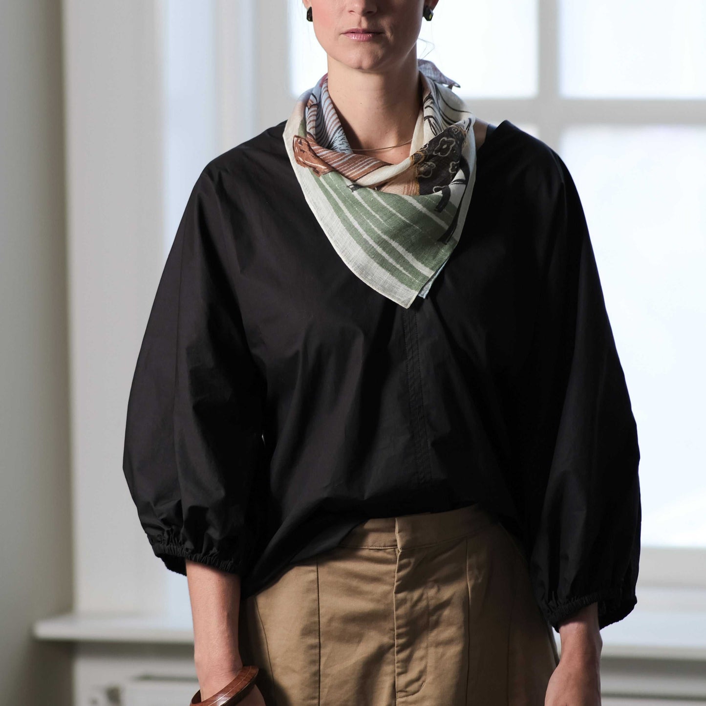 5月中入荷予定! 近江リネン Japanese Linen 'Cafe' blueリング付きミニスカーフ