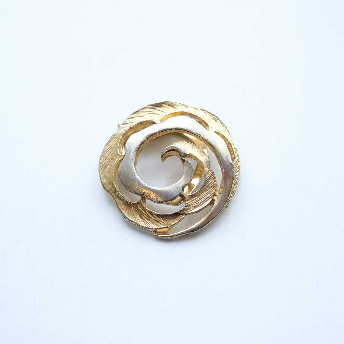 4月末~お届け予定 dead stock ヴィンテージスカーフクリップ Vintage Scarf Clip ツイストフラワー