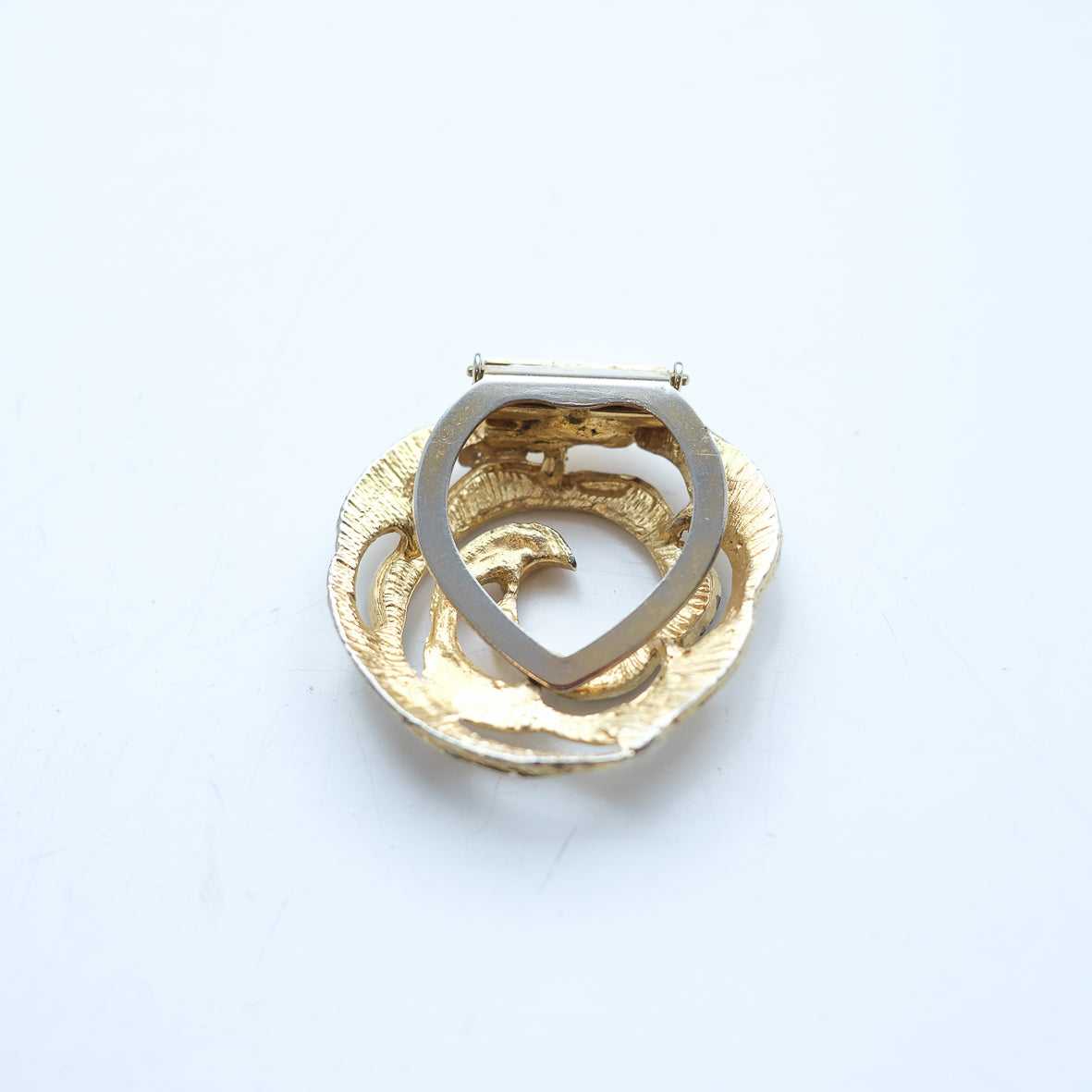 4月末~お届け予定 dead stock ヴィンテージスカーフクリップ Vintage Scarf Clip ツイストフラワー