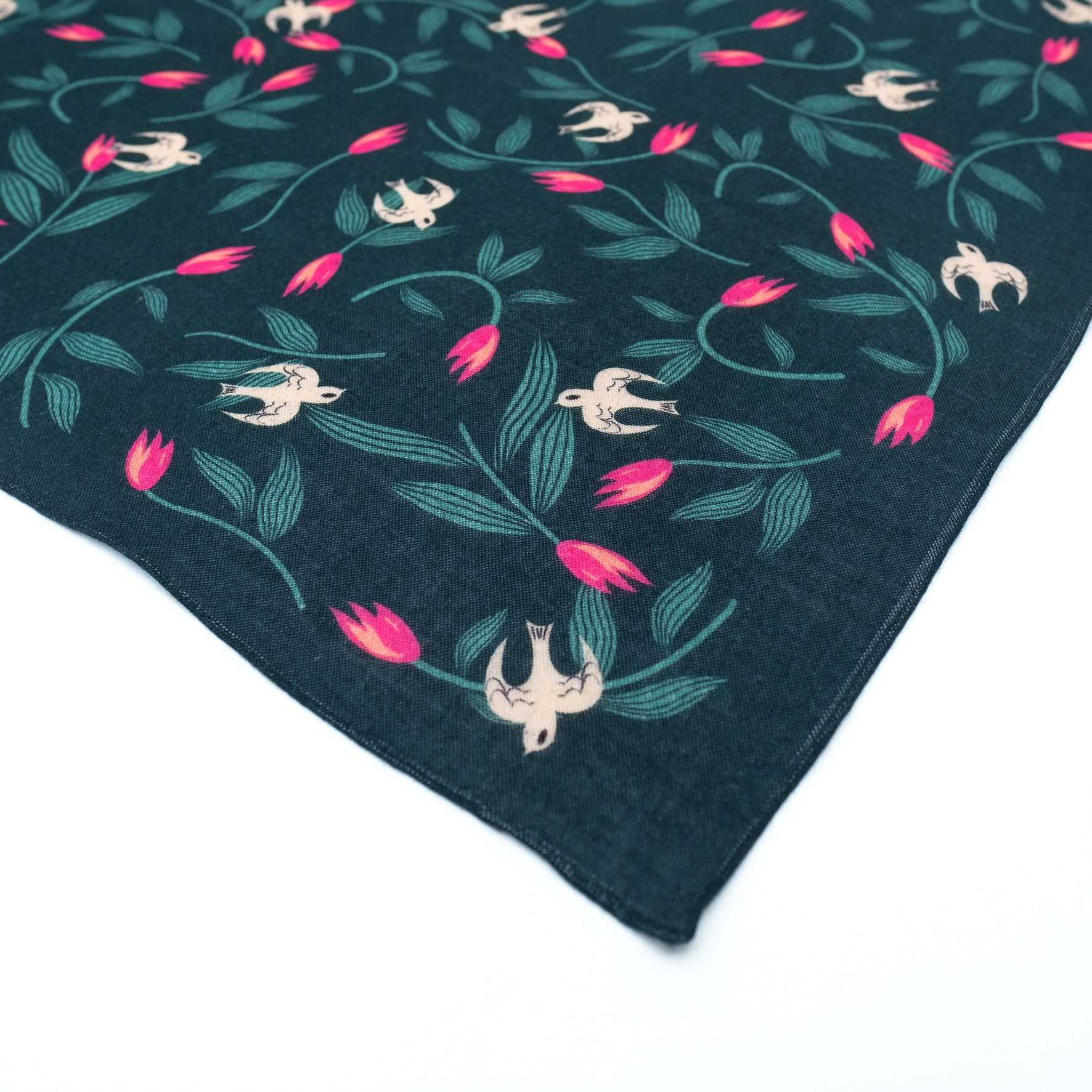 Japanese Merino Wool 'Gypsy Rose' dark green リング付きミニスカーフ