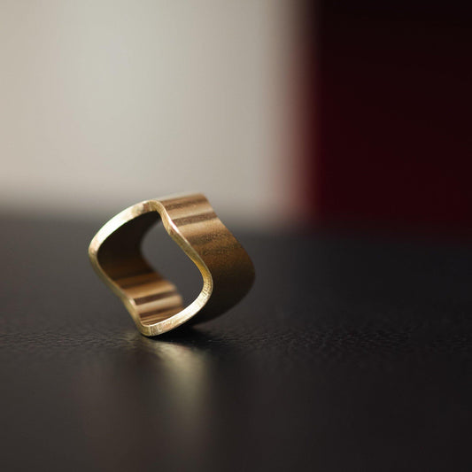 YARN&COPPER 真鍮製 Japanese brass ウェーブ型スカーフリング Sサイズ | YARN&COPPER
