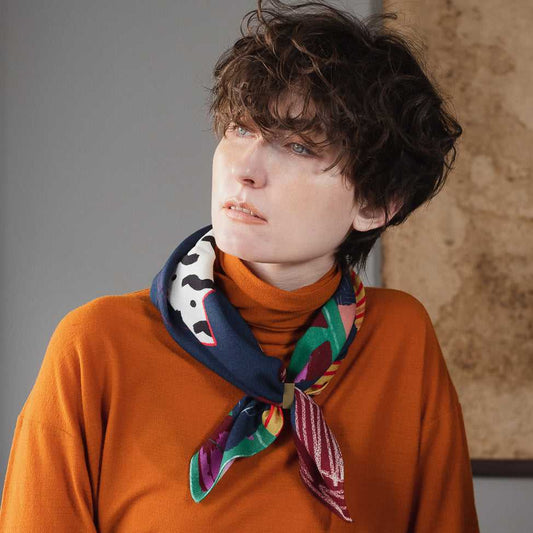 Japanese Merino Wool 'London Gallery' navy/orange リング付きミニスカーフ