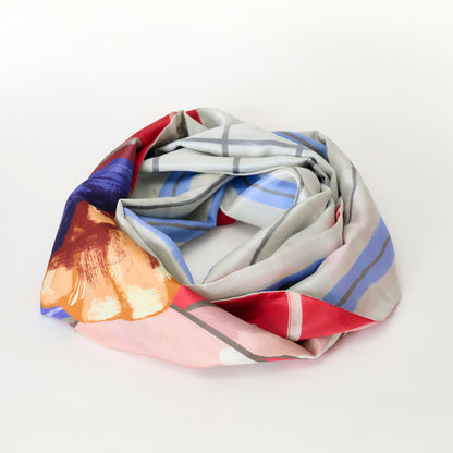 両面シルクのループスカーフ 'Coffee & Croissants' cream red