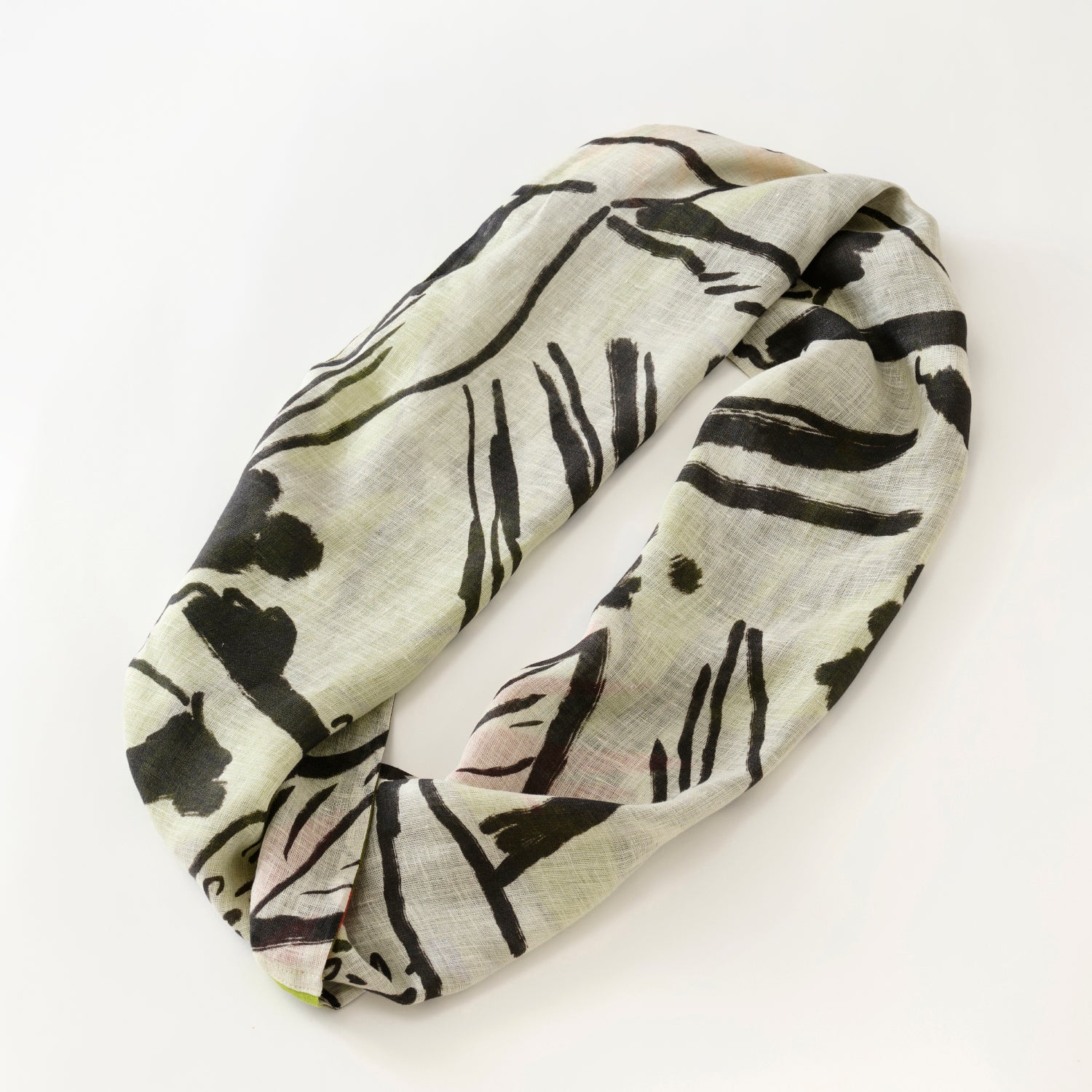 近江のリネン 'Pacific Island' ループスカーフ（スヌード） – YARN&COPPER