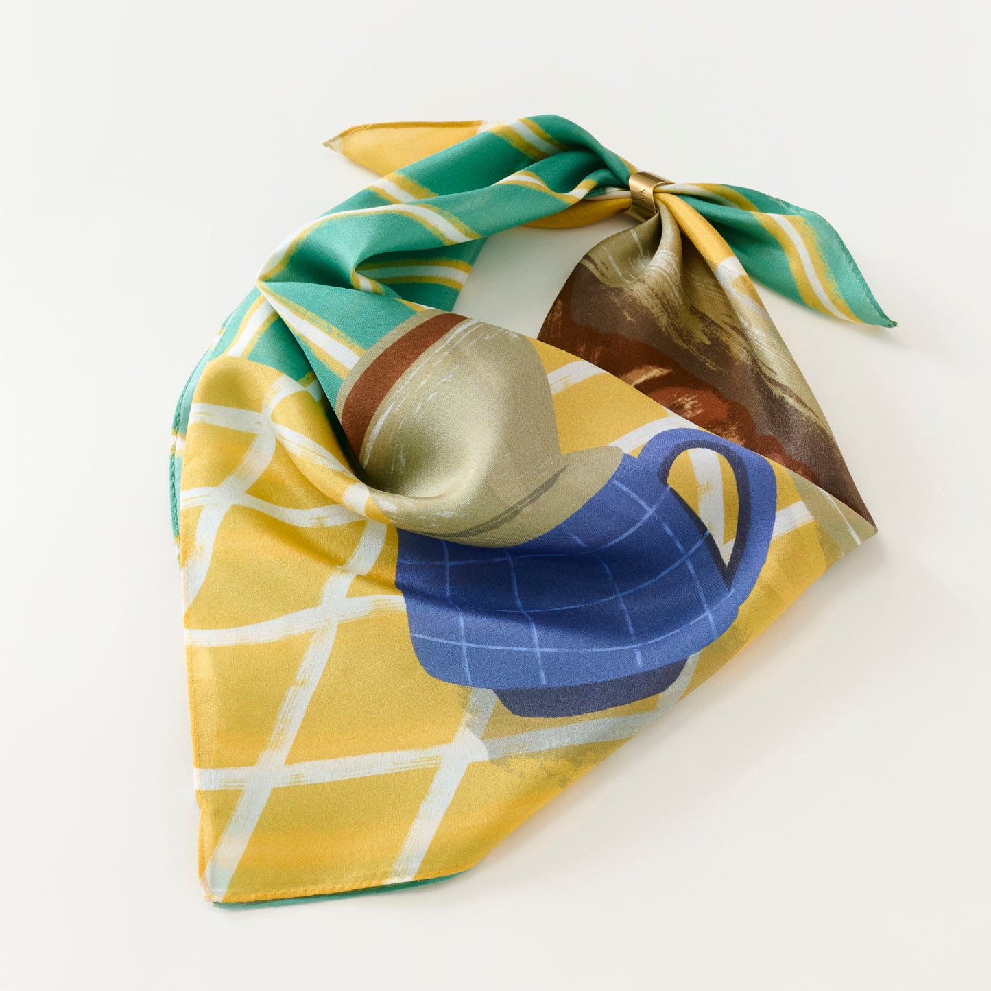 Mini-écharpe bleu marine en soie imprimée japonaise 'Polka Dot Queen' avec anneau vague