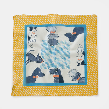 リング付き シルクコットンのミニスカーフ 'Dickie Bow Dogs' yellow