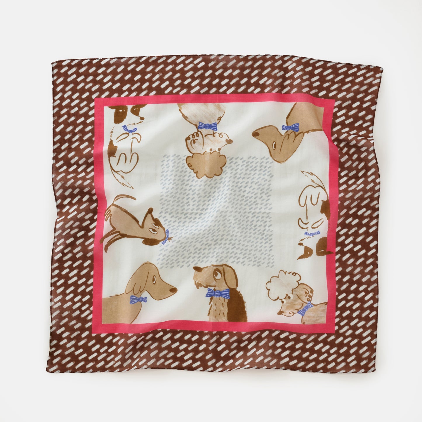 リング付き シルクコットンのミニスカーフ 'Dickie Bow Dogs' chocolate
