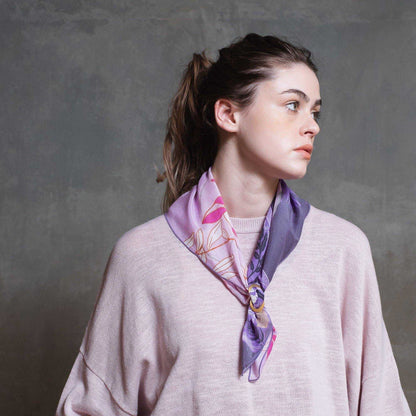 再入荷！Japanese Printed Silk Cotton 'Woodland Orchestra'Pink 8リング付きミニスカーフ