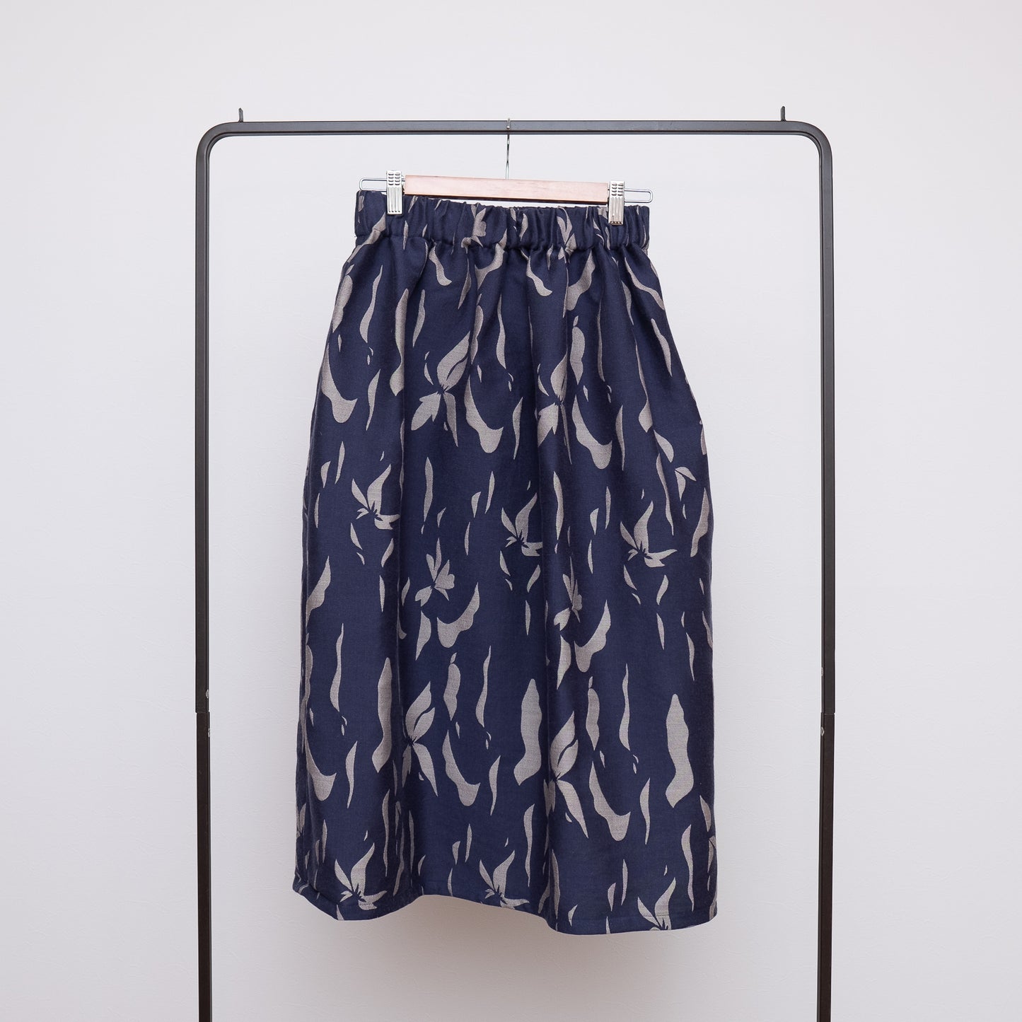 播州織  Wool/Cotton Jacquard Reversible Skirt -Navy&Greige