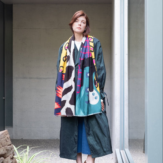 Superfine Merino Wool 'Luna's Day Off' 二重仕立てのロングストール