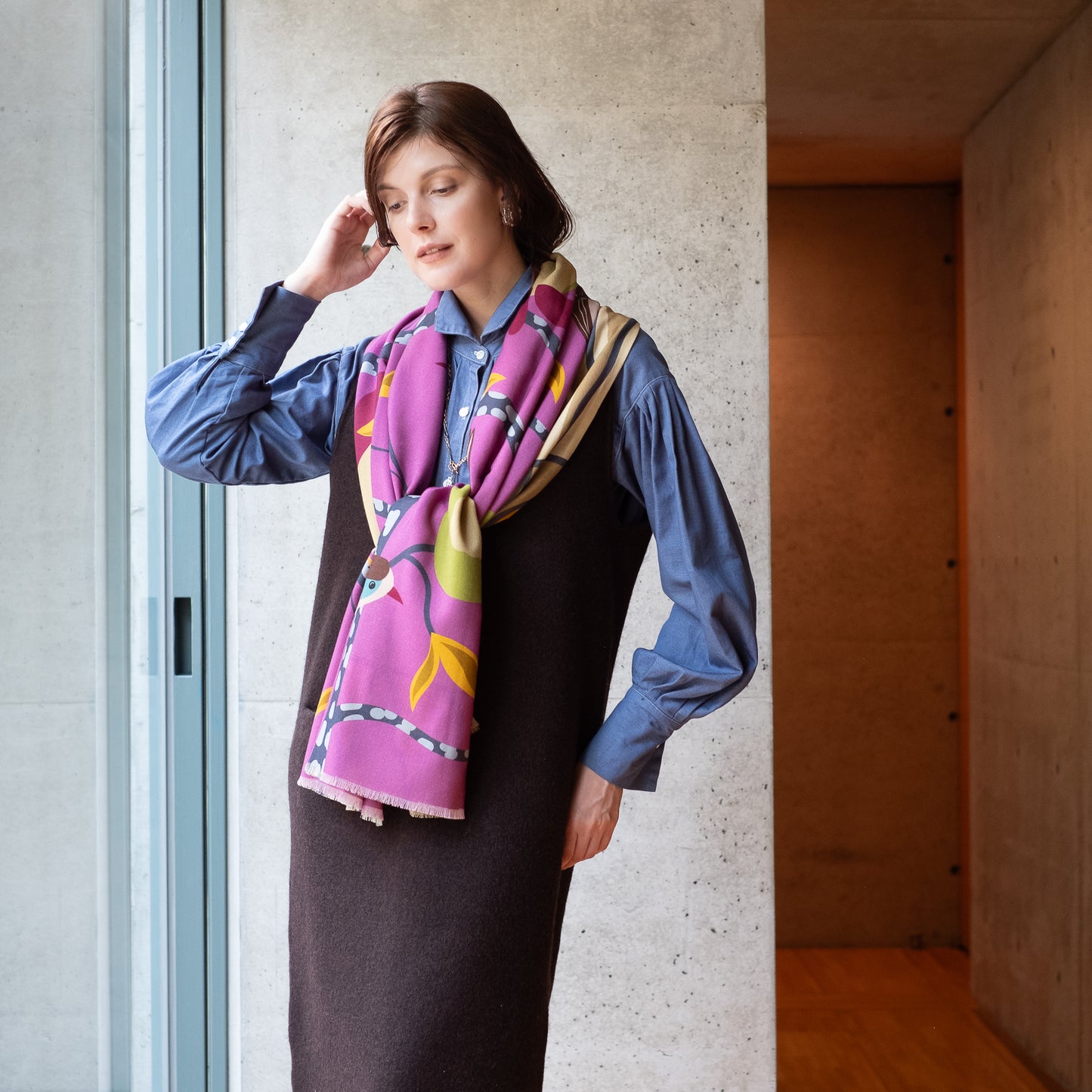 Superfine Merino Wool 'Pear Tree Avenue' pink  二重仕立てのロングストール