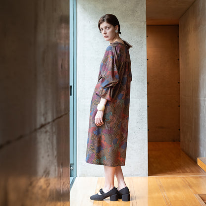 受注予約12月17日まで ウールのペプラムスリーブワンピース'Dartmoor'