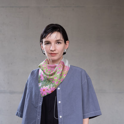 リング付き シルクのミニスカーフ 'Ladybird Cottage' pink