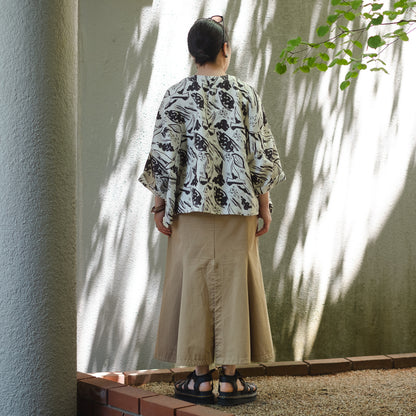 リネンワイドブラウス 'Pacific Island' cream