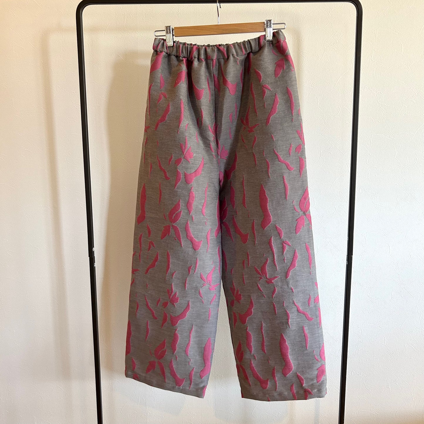 12月上旬〜中旬お届け！播州織  Wool/Cotton Jacquard Easy Pants -pink&grey