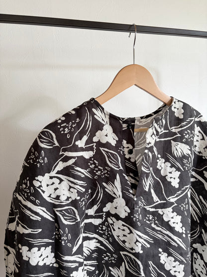 Brushed back Japanese Printed organic cotton gathered skirt 'Halsham' black