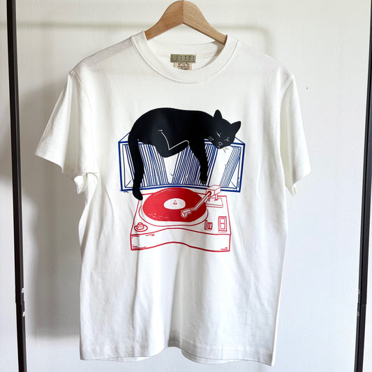 8月中旬お届け予定 オーガニックコットンTシャツ 'Music & relax'