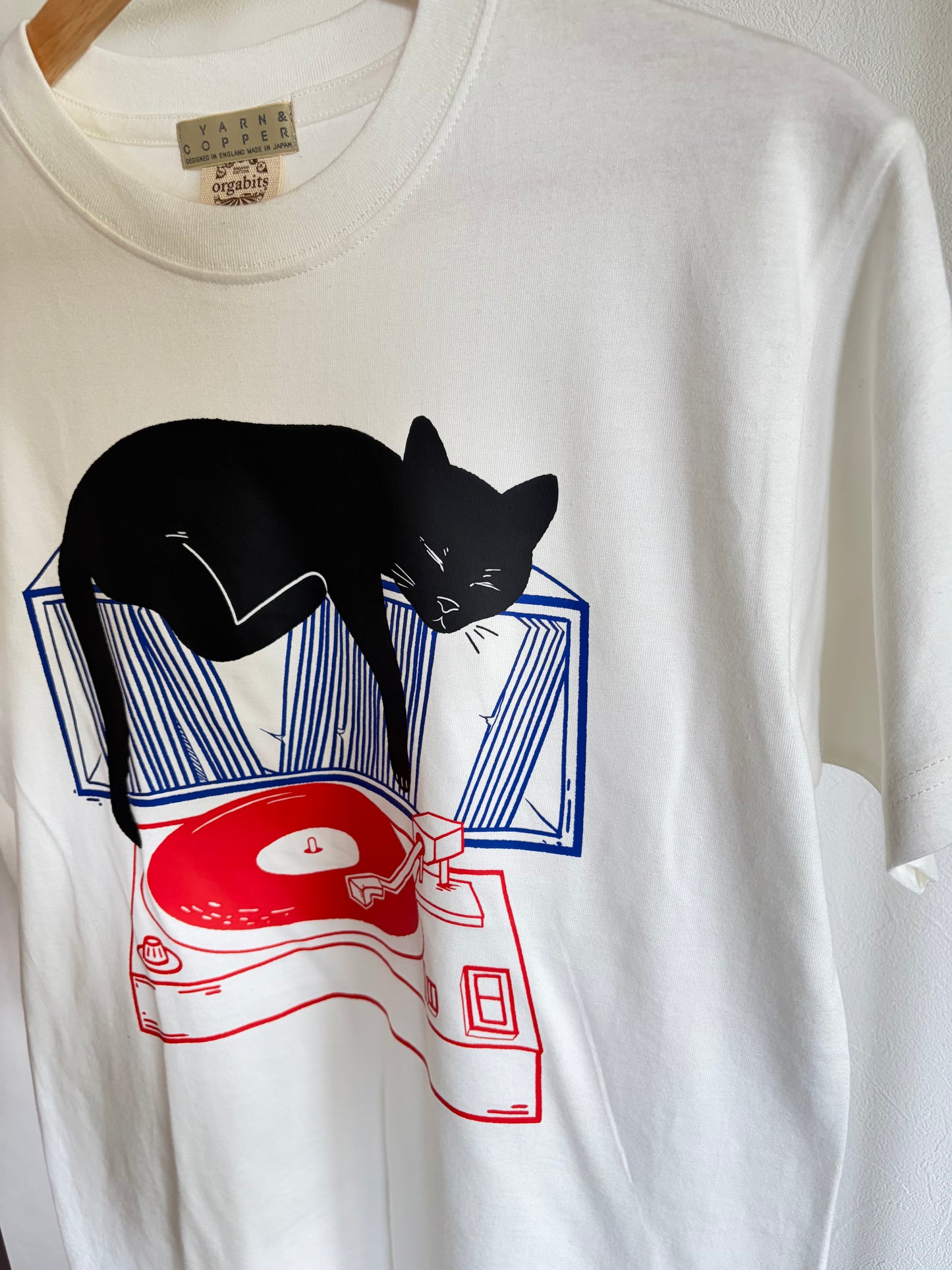 8月中旬お届け予定 オーガニックコットンTシャツ 'Music & relax'